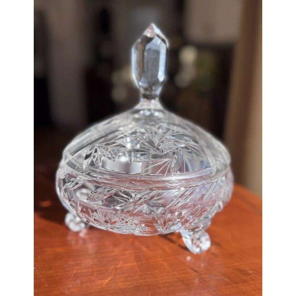 ✨Wara W. German Cut Lead Lausitzer Glass 3 Footed Covered Dish Star Pin Wheel‎